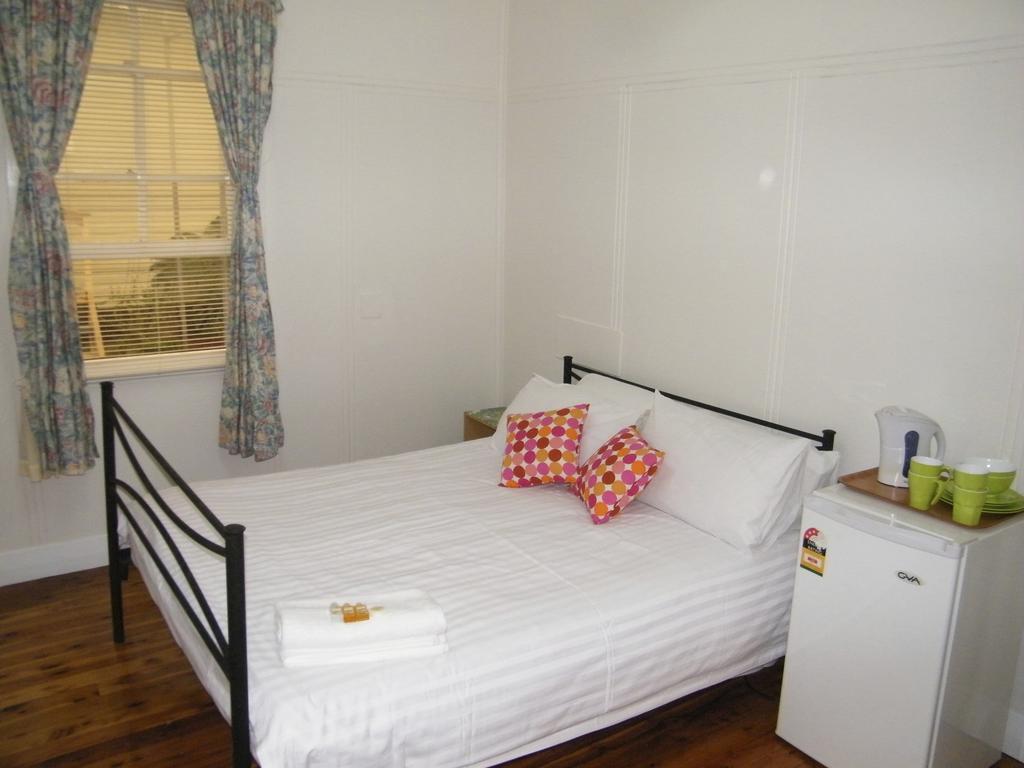 The Rex Hotel Tamworth Room photo